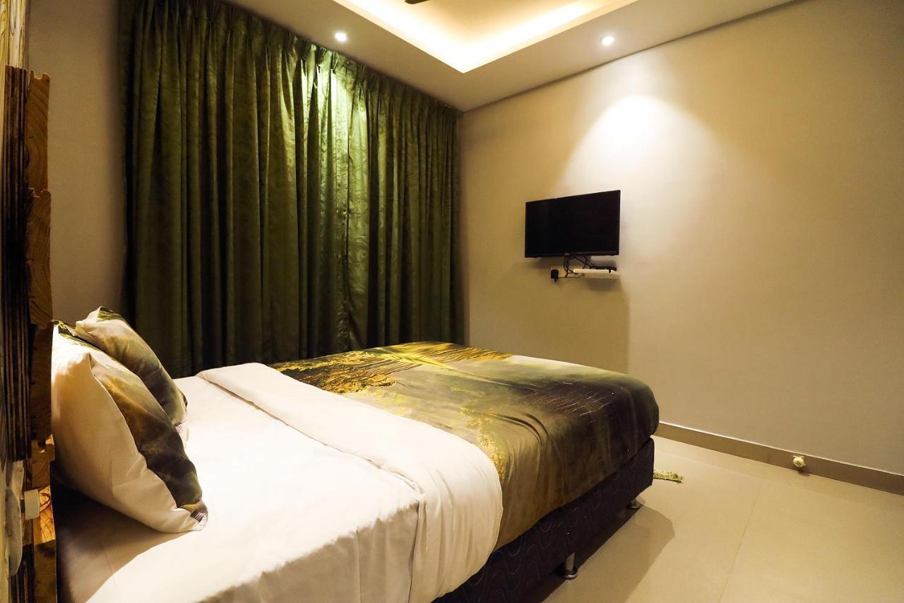 Hotel Greek Glory Panchgani Buitenkant foto